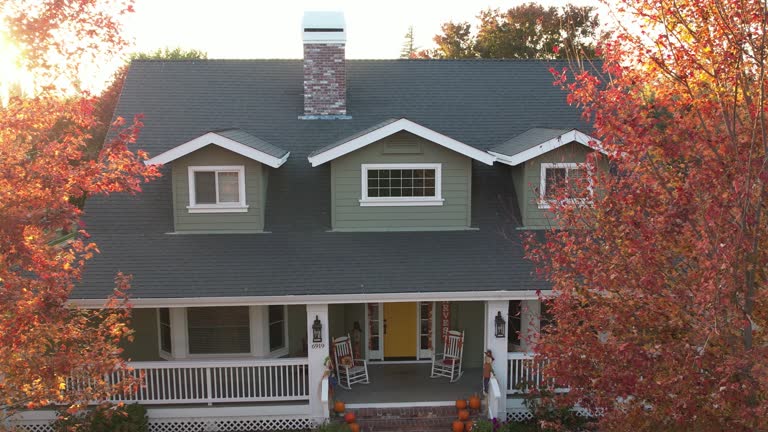 Best Emergency Roof Repair  in Crystal Lawns, IL